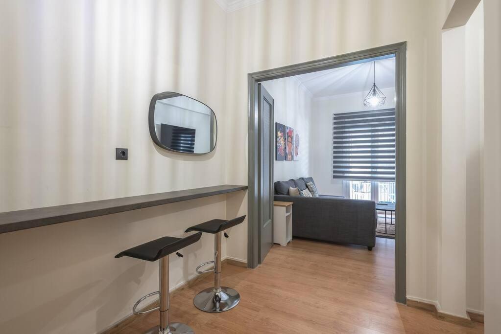Athens Center Spacious Apartment Exterior photo